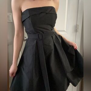 Elegant Black Strapless Dress